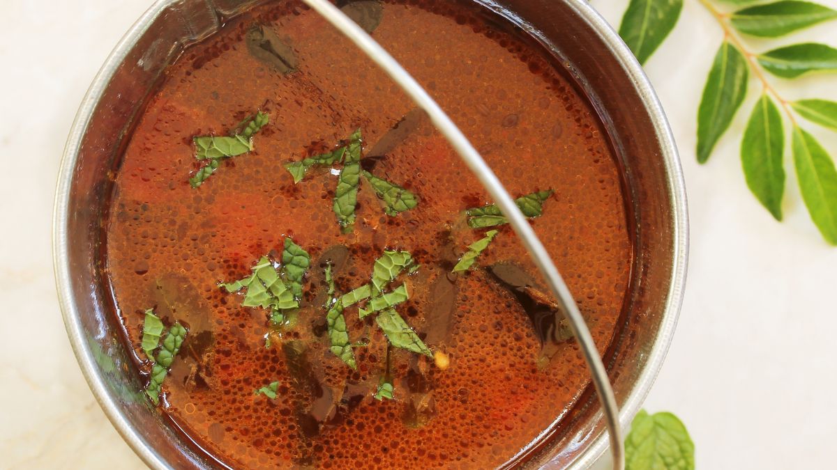 TRAVELLUNCH liofilizowana indonezyjska zupa z makaronem 